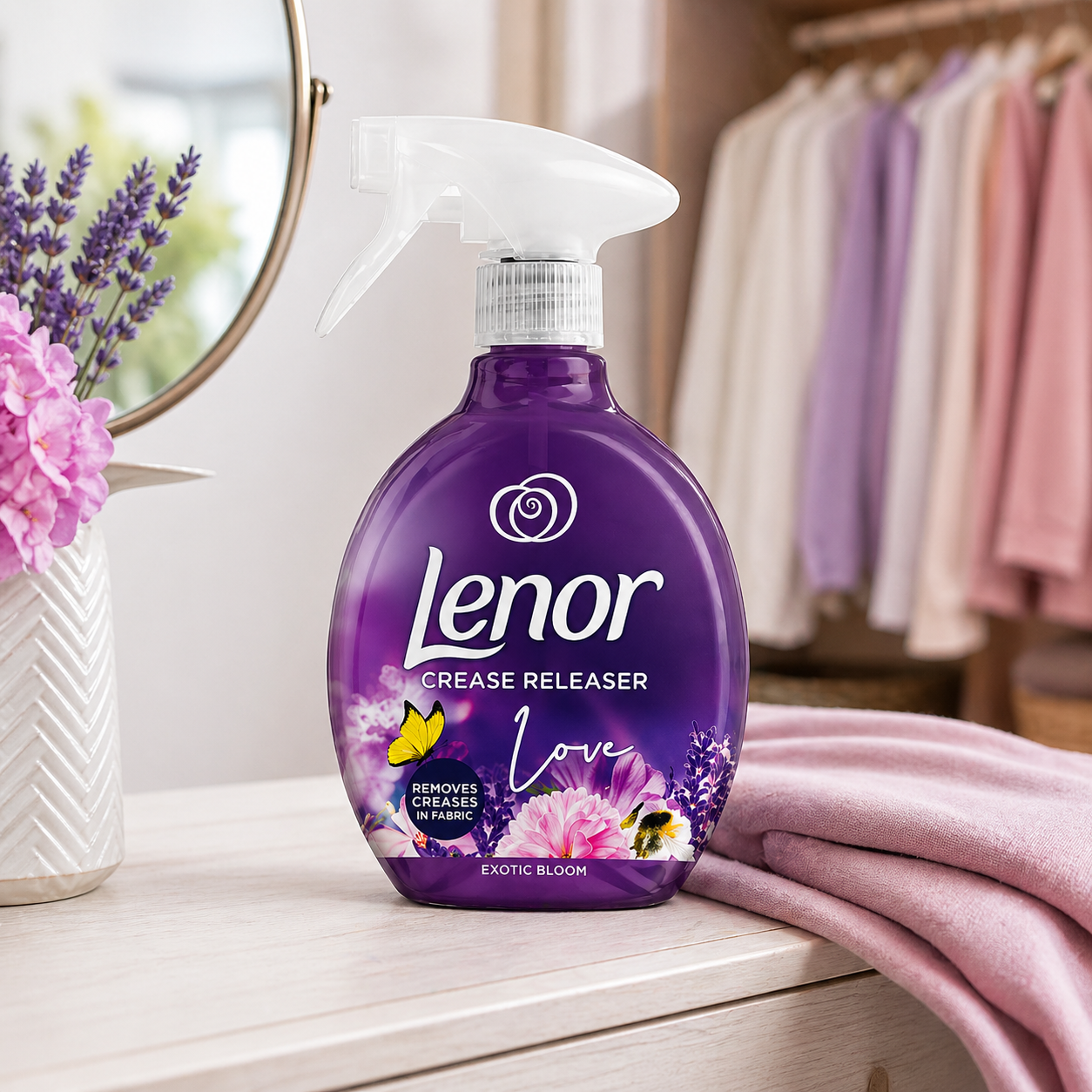Lenor Crease Releaser Exotic Bloom audinių lyginimo purškiklis 500 ml